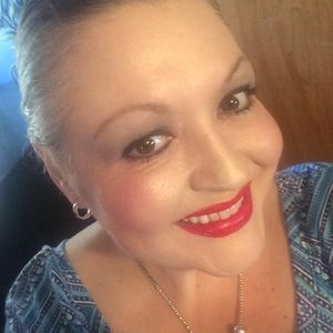 Meet your Posher, Amelia